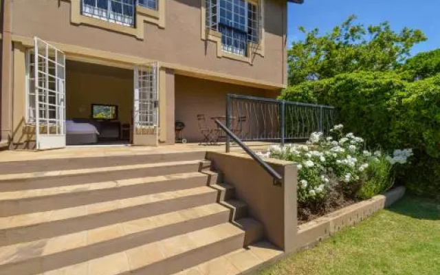San Rock Guest House