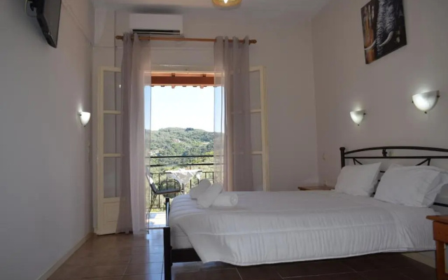 Irida Studios And Suite