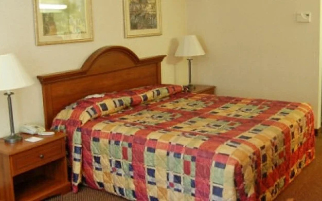 Country Hearth Inn Lomira Hotel