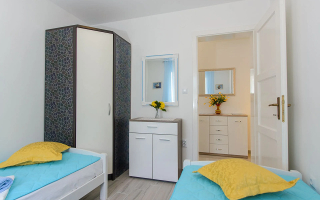 House Mirjana