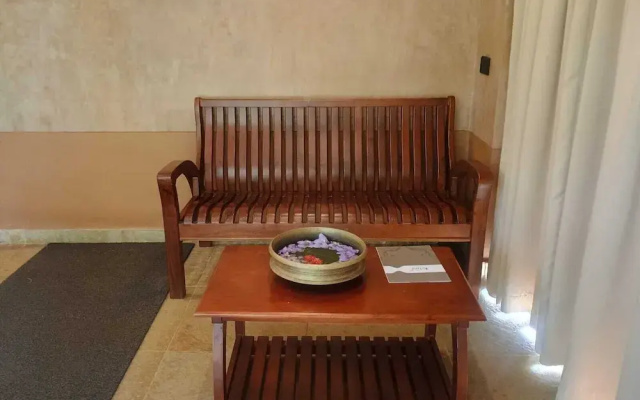 Klov Resort & Spa