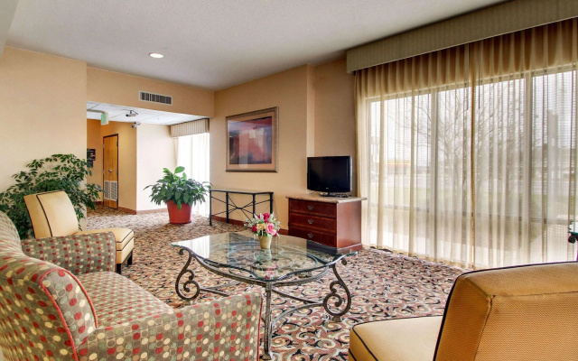 Quality Inn & Suites Hattiesburg North