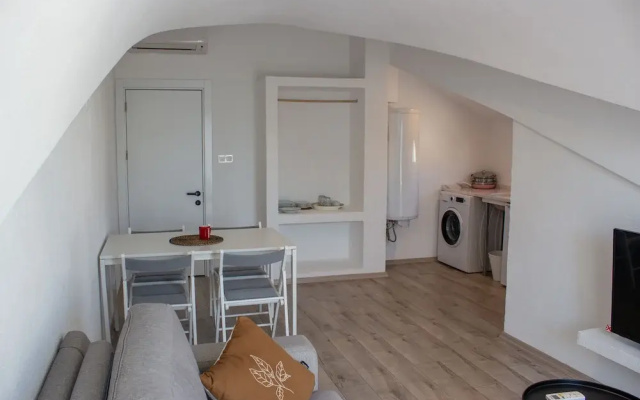 Aloha Suites Mediterranean