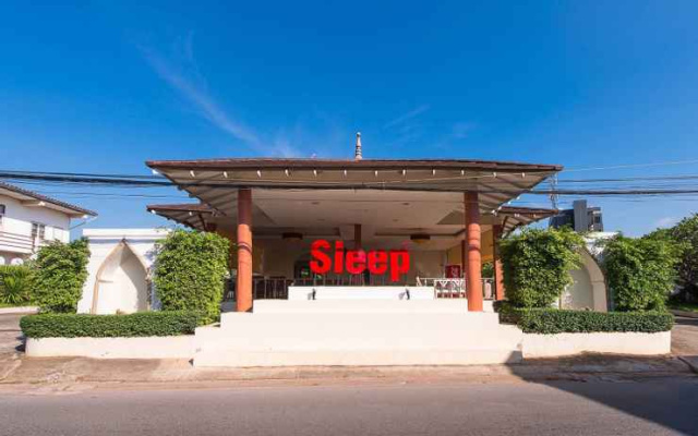 Sleep Hotel Suratthani