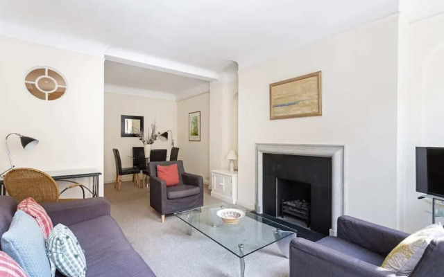 Modern 1bed in Sloane Square, Central London