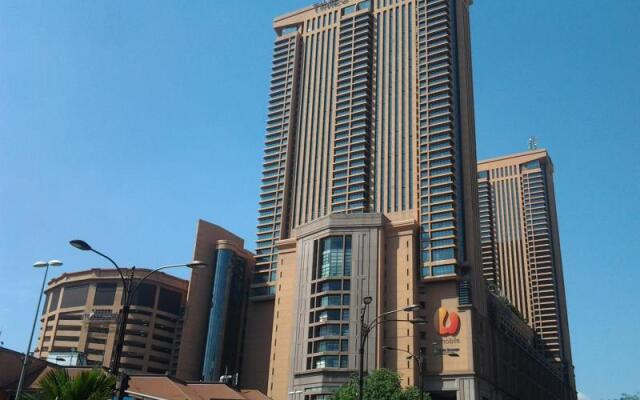 Отель Kl Millennium Apartment at Times Square Малайзия, Куала-Лумпур - отзывы, цены и фото номеров - забронировать отель Kl Millennium Apartment at Times Square онлайн вид на фасад