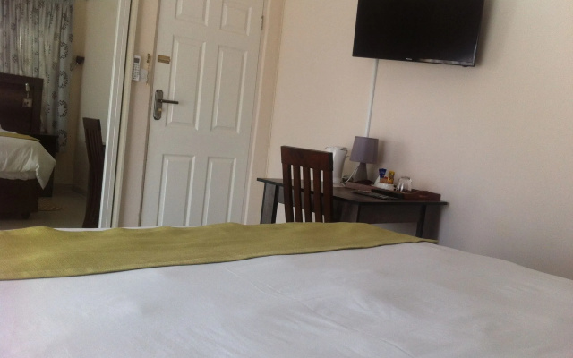 First Avenue Guest House