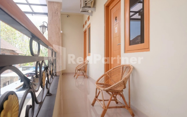 Madina Guest House Syariah Near Gembira Loka Zoo Yogyakarta Mitra RedDoorz