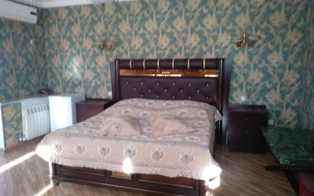 Hotel Royal