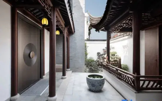 Shanghai Xiannuohui Homestay