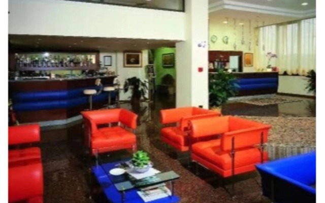 Recina Hotel
