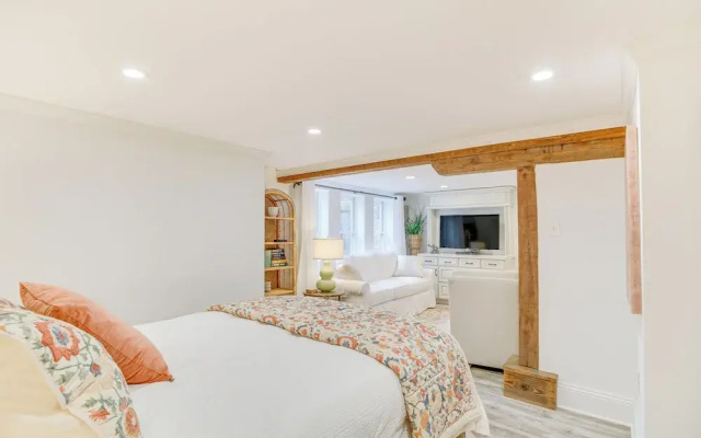 Ocean Springs Studio: Walk to Downtown & Beach!