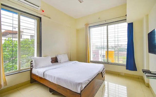FabHotel Golden Leaf