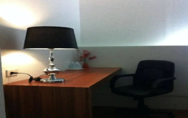 Myras Family Inn