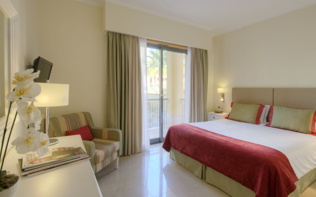The Residences at Victoria	