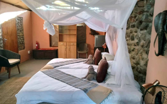 Khowarib Lodge