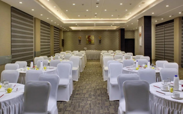 Hotel Suba Grand
