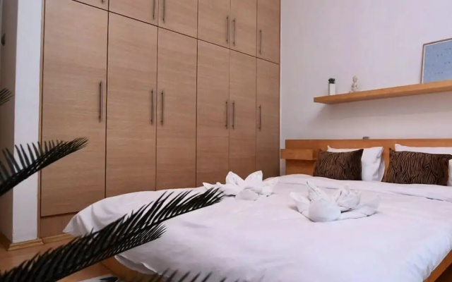 New Apartment in the heart of Koukaki Orlof str
