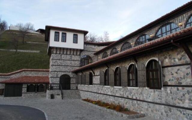 Panorama Family Hotel Ардино вид на фасад
