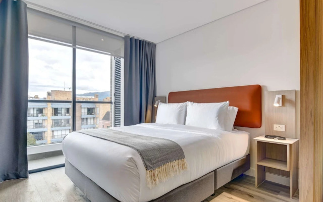 w Dazzling Loft w Balcony in Santa B Rbara