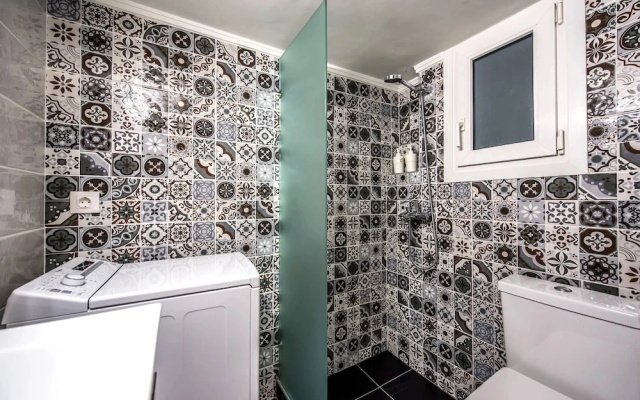 Danae Apartment By Qr Booking