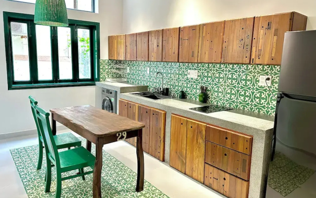 Lamer Beachside Studio Cozy TanThanh