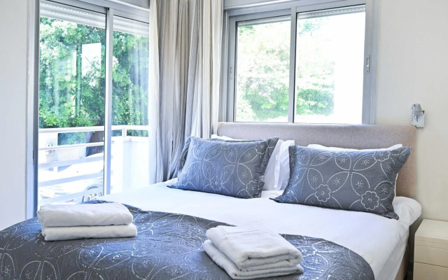 Homey 2BR in Frug 32 by HolyGuest