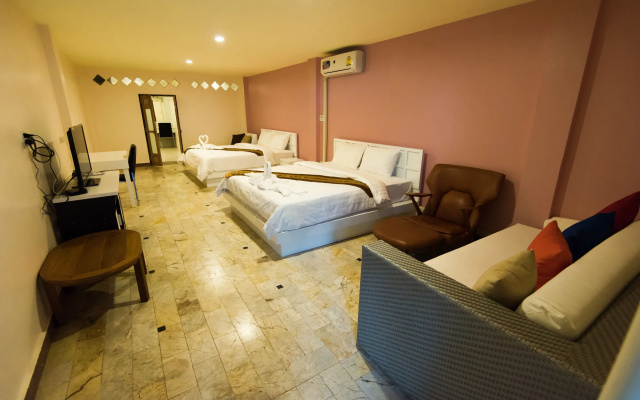 Talay Sai Hotel