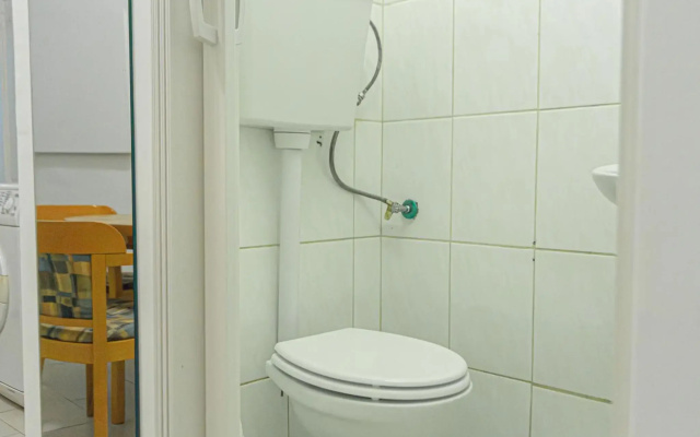 Economy Apartment well connected to the whole city