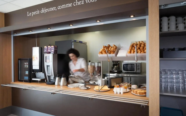 B&B HOTEL Nîmes Ville Active