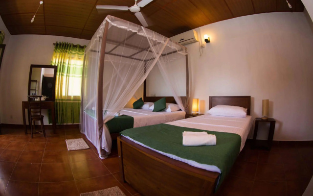 Unawatuna Villa