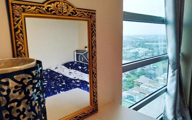 21C Riviera Up Condominium