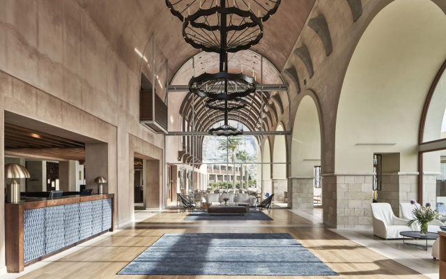 Phāea Blue - Small Luxury Hotels of the World