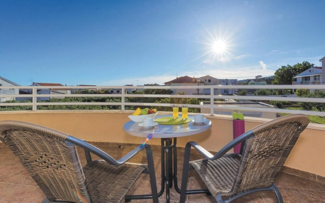 Stunning Home in Vodice With Wifi and 2 Bedrooms