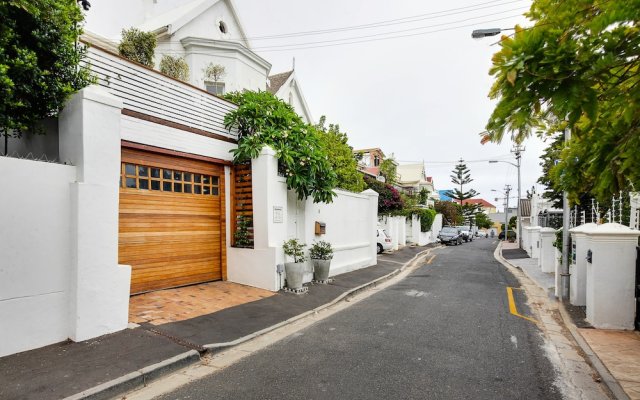 Victorian House on the Atlantic Seaboard in Cape Town, South Africa from 517$, photos, reviews - zenhotels.com hotel front