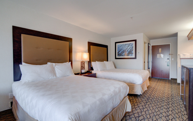 Holiday Inn West Yellowstone by IHG.