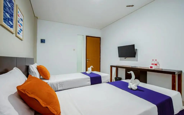Prime Cailendra Hotel