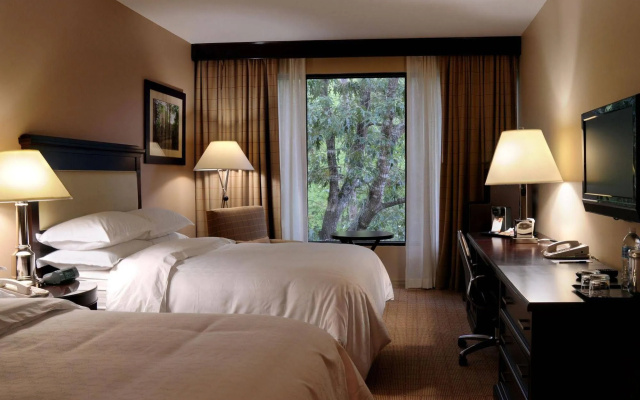 Sheraton Chapel Hill Hotel