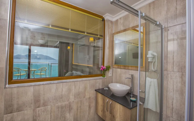 Kas Otel