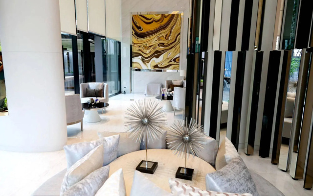 The base uptown phuket