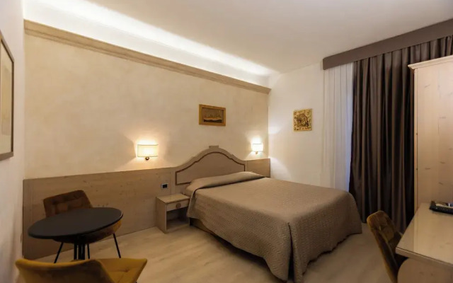 Hotel Gialletti