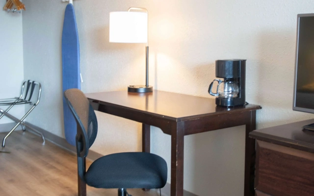 Days Inn by Wyndham Waynesboro