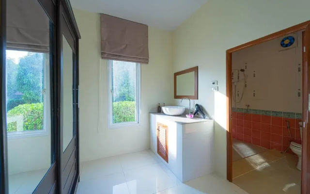 Fantastic 7 Bungalow Private Resort BR7