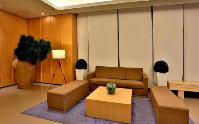 Ji Hotel (Hangzhou East Railway Station)
