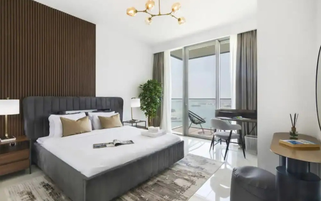 Sea view 2BR Beach Isle