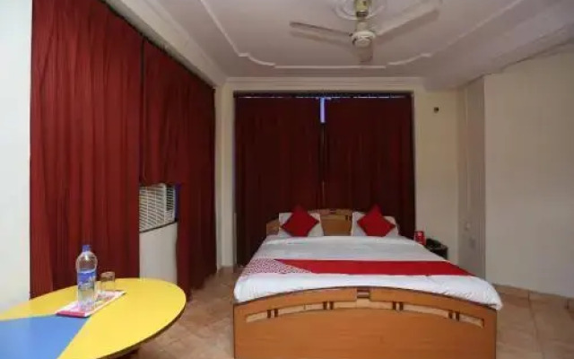 Ss Hotel International by OYO Rooms