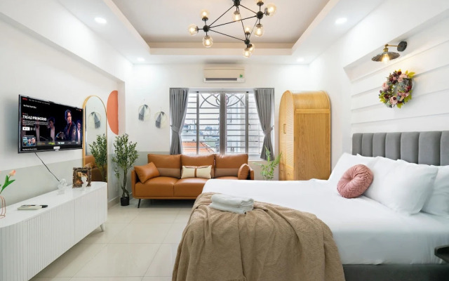 SAZI Church View Home - Free Nails/HairWash