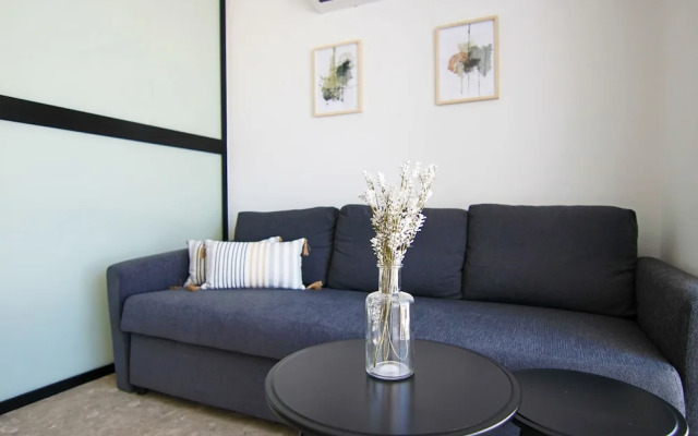 Phaedrus Living: Seaside Luxury Flat Athina 113