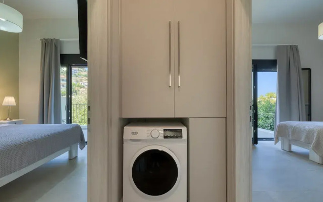Lemonia Suites in Ikaria