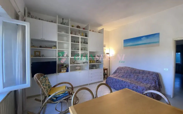Three-room Apartment 6 Sleeps Acquaviva Area-rif Berna